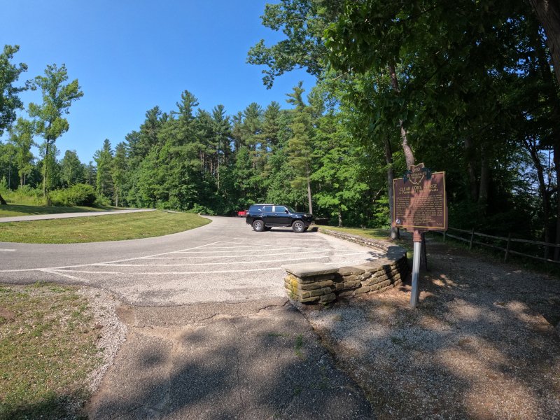 Clearfork Gorge at Mohican State Park: Trail Parking Lot