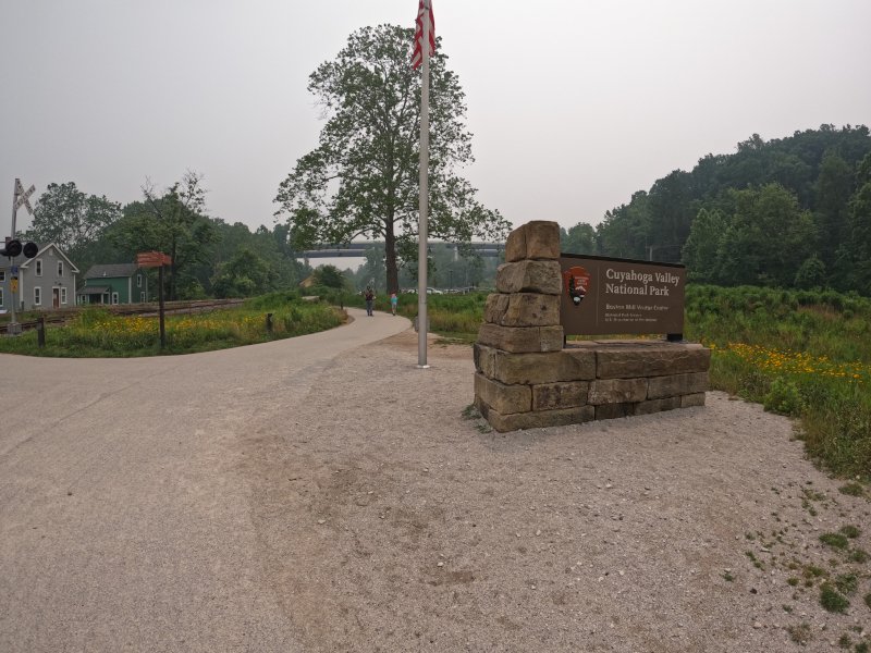 Boston Mills parking and trailhead is across road.