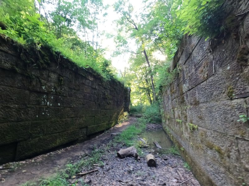 Gretchen's Lock: Beaver Creek State Park. Gretchen's Lock Trail 