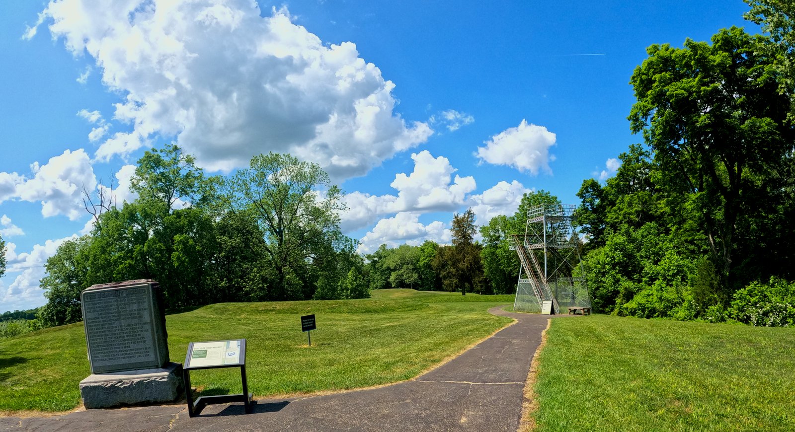 Serpent Mound Trail, Serpent Mound in Adams County